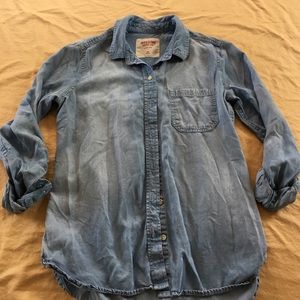 Missimo Chambray button up